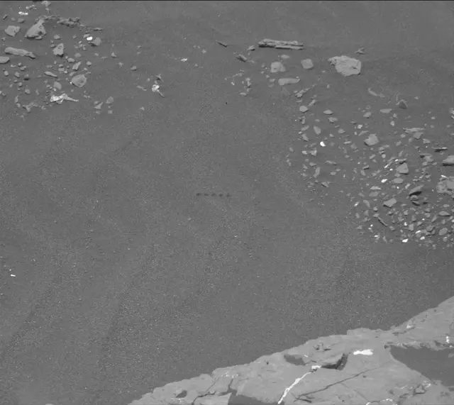 Sol 1664: Mast Camera (Mastcam)