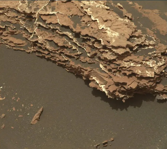 Sol 1664: Mast Camera (Mastcam)