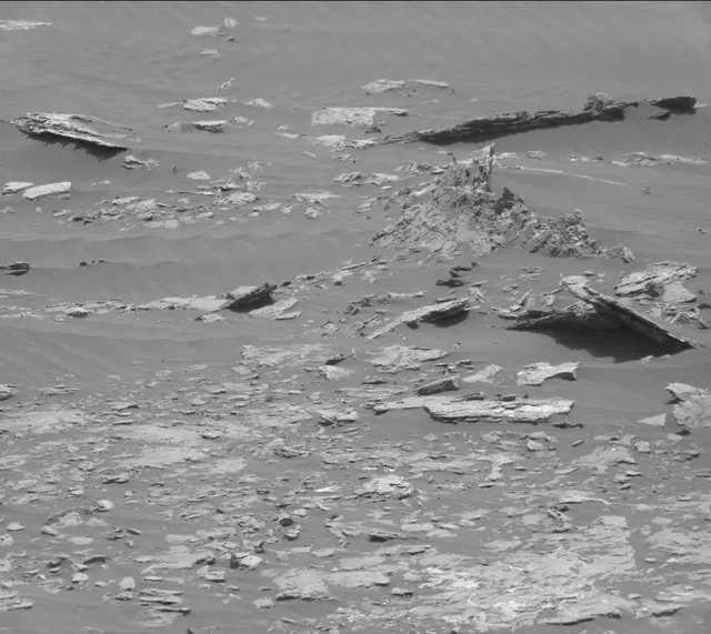 Sol 1664: Mast Camera (Mastcam)