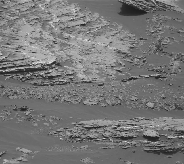 Sol 1664: Mast Camera (Mastcam)