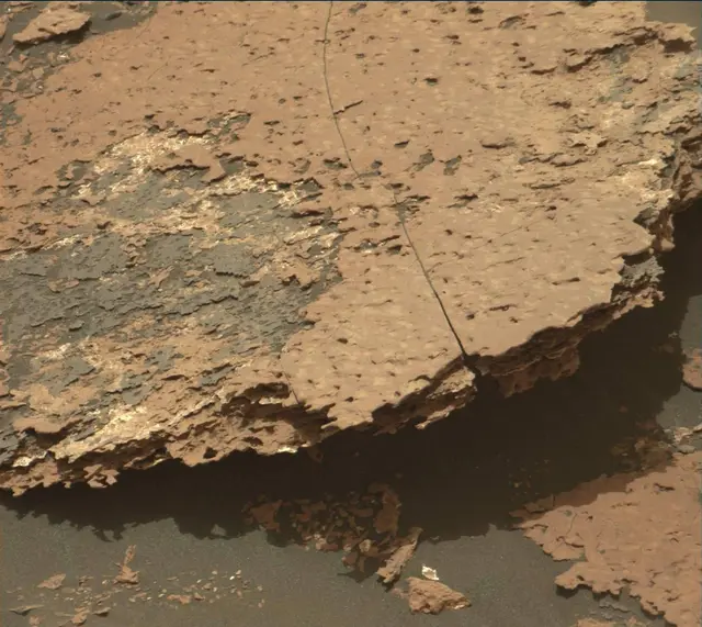 Sol 1666: Mast Camera (Mastcam)
