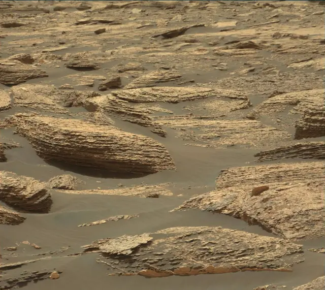 Sol 1668: Mast Camera (Mastcam)