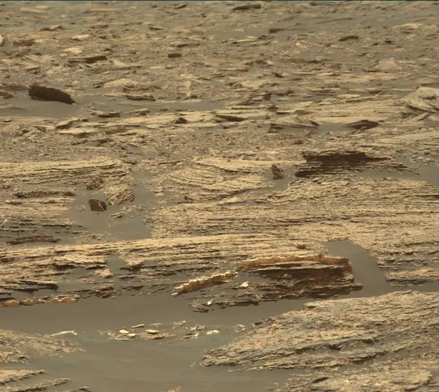 Sol 1668: Mast Camera (Mastcam)