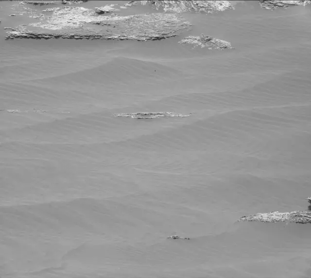 Sol 1668: Mast Camera (Mastcam)