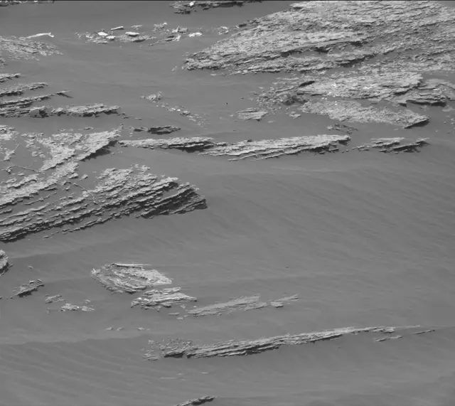 Sol 1668: Mast Camera (Mastcam)