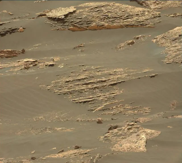 Sol 1668: Mast Camera (Mastcam)
