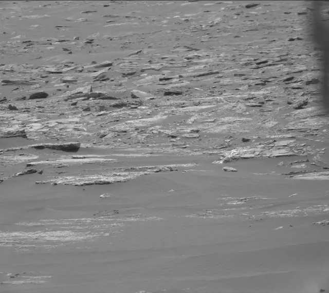 Sol 1668: Mast Camera (Mastcam)