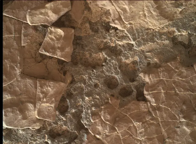 Sol 1668: Mars Hand Lens Imager (MAHLI)