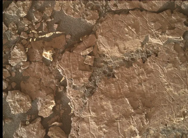 Sol 1668: Mars Hand Lens Imager (MAHLI)