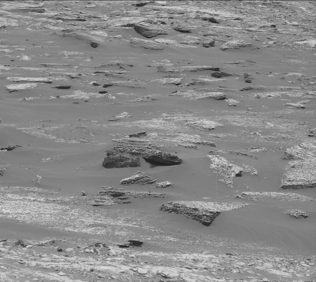 Sol 1669: Mast Camera (Mastcam)