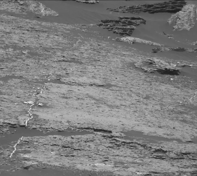 Sol 1671: Mast Camera (Mastcam)