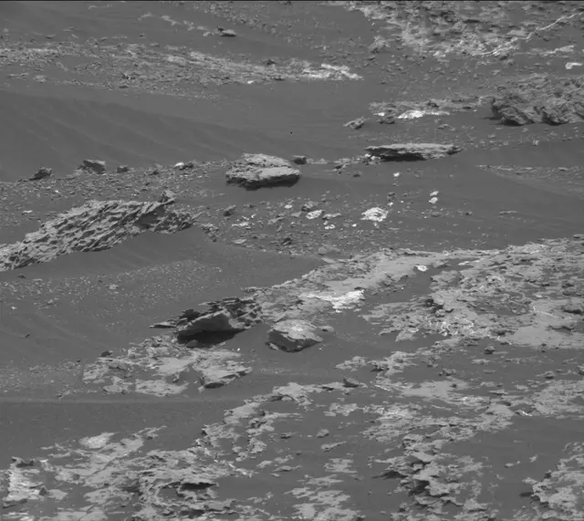 Sol 1671: Mast Camera (Mastcam)