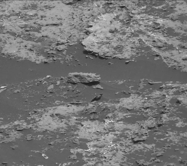 Sol 1671: Mast Camera (Mastcam)