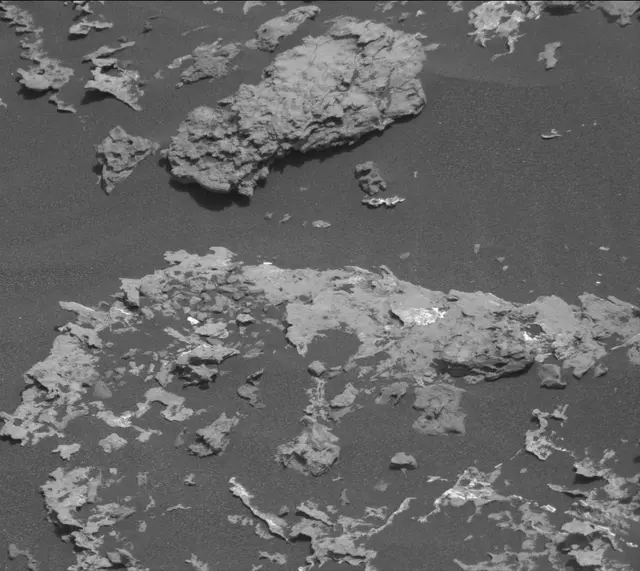 Sol 1671: Mast Camera (Mastcam)