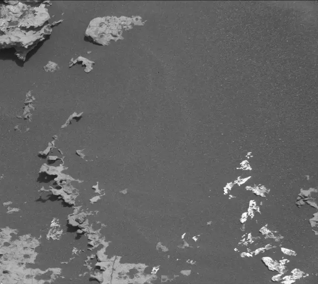 Sol 1671: Mast Camera (Mastcam)
