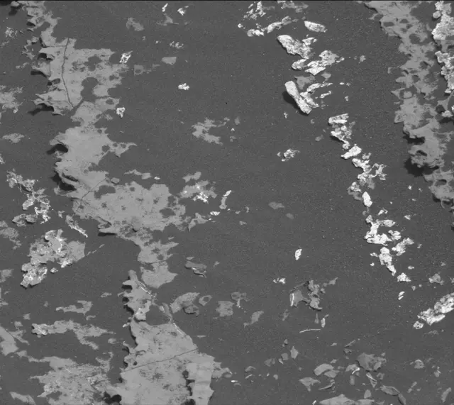 Sol 1671: Mast Camera (Mastcam)