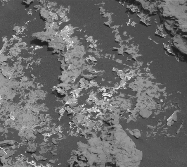 Sol 1671: Mast Camera (Mastcam)