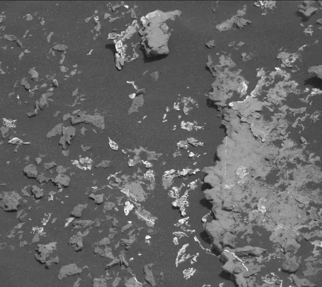 Sol 1671: Mast Camera (Mastcam)