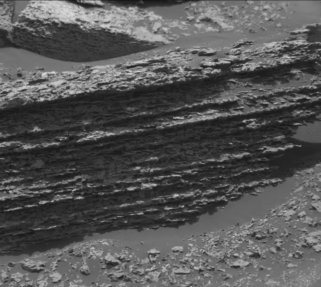 Sol 1671: Mast Camera (Mastcam)