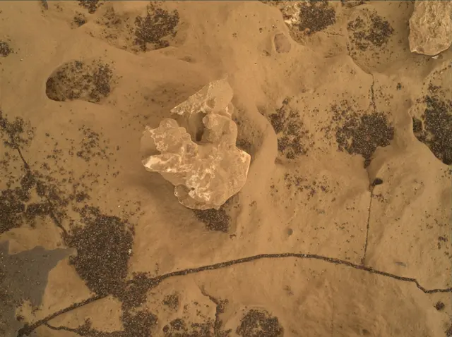 Sol 1671: Mars Hand Lens Imager (MAHLI)