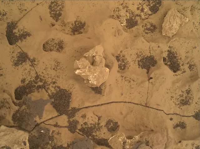 Sol 1671: Mars Hand Lens Imager (MAHLI)