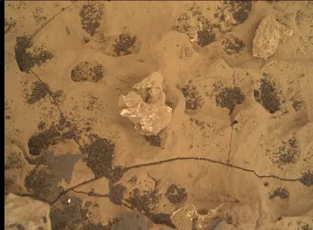 Sol 1671: Mars Hand Lens Imager (MAHLI)