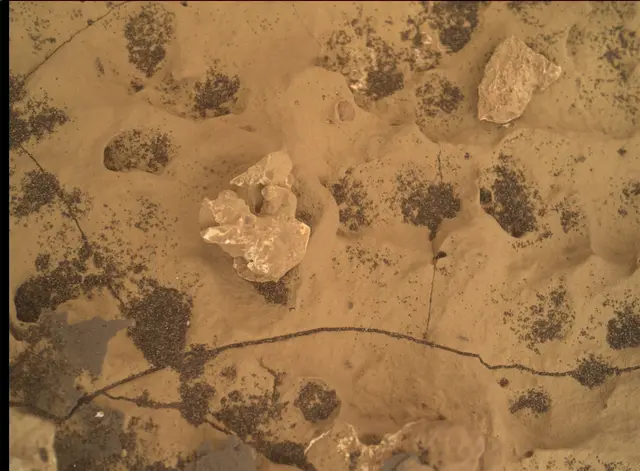 Sol 1671: Mars Hand Lens Imager (MAHLI)