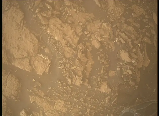 Sol 1671: Mars Descent Imager (MARDI)
