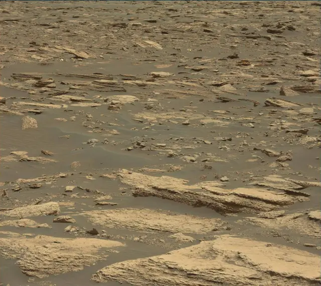Sol 1672: Mast Camera (Mastcam)