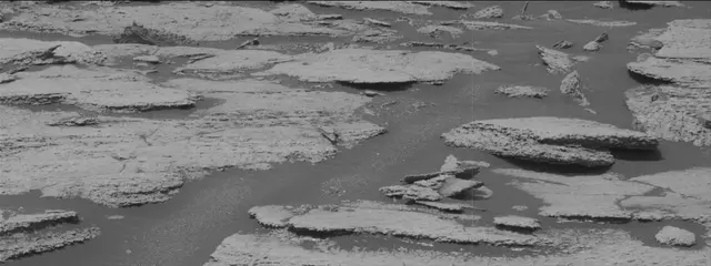 Sol 1673: Mast Camera (Mastcam)