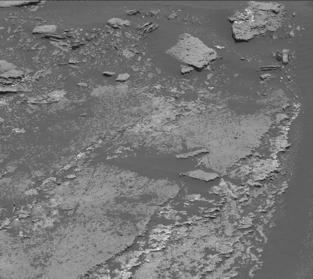 Sol 1673: Mast Camera (Mastcam)