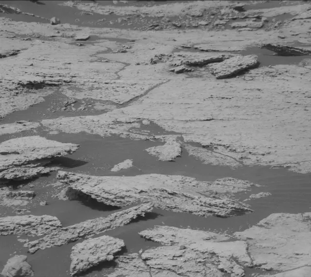Sol 1673: Mast Camera (Mastcam)