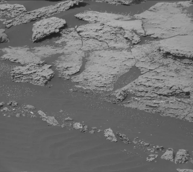 Sol 1673: Mast Camera (Mastcam)