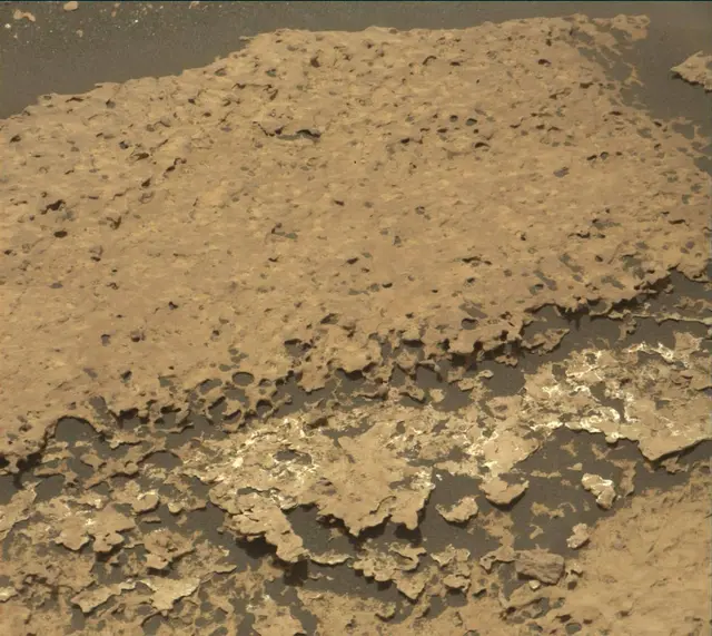 Sol 1673: Mast Camera (Mastcam)