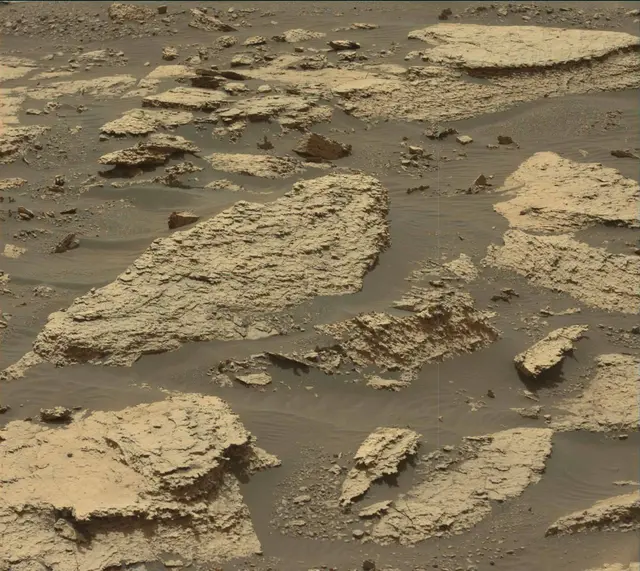 Sol 1675: Mast Camera (Mastcam)