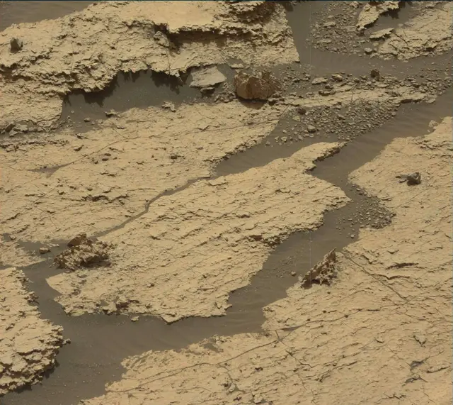 Sol 1675: Mast Camera (Mastcam)