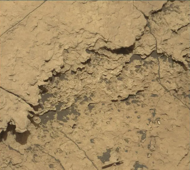 Sol 1675: Mast Camera (Mastcam)