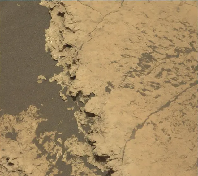 Sol 1675: Mast Camera (Mastcam)