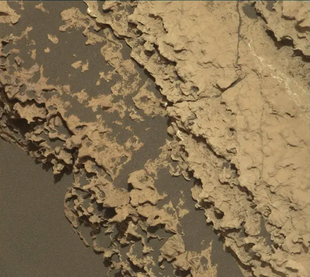 Sol 1675: Mast Camera (Mastcam)