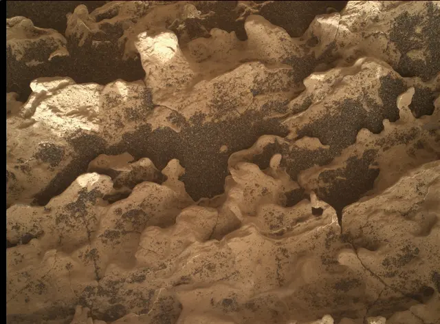 Sol 1675: Mars Hand Lens Imager (MAHLI)