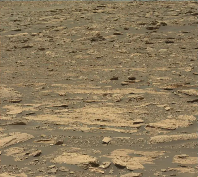 Sol 1676: Mast Camera (Mastcam)