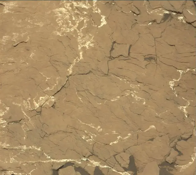 Sol 1677: Mast Camera (Mastcam)