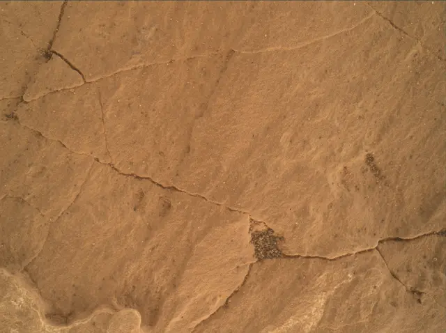Sol 1677: Mars Hand Lens Imager (MAHLI)