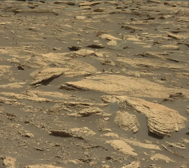 Sol 1678: Mast Camera (Mastcam)