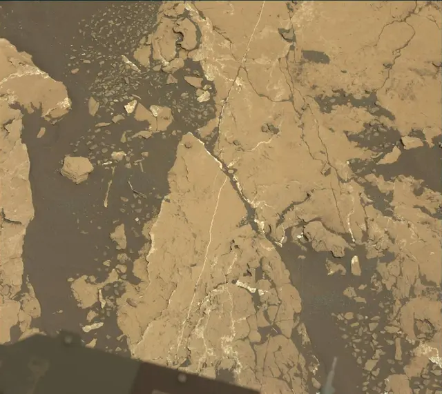 Sol 1678: Mast Camera (Mastcam)