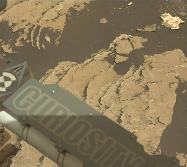Sol 1678: Mast Camera (Mastcam)