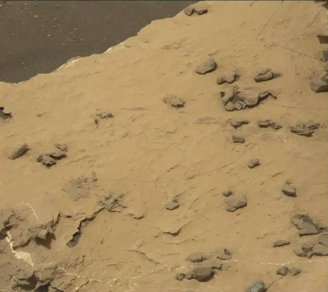 Sol 1678: Mast Camera (Mastcam)