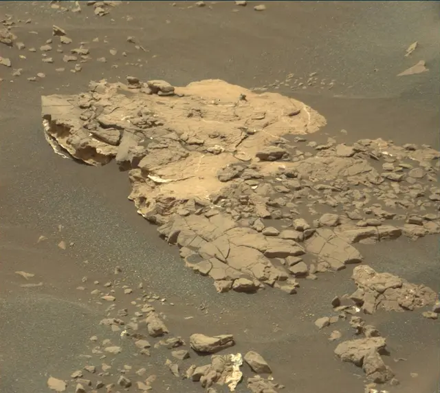 Sol 1678: Mast Camera (Mastcam)