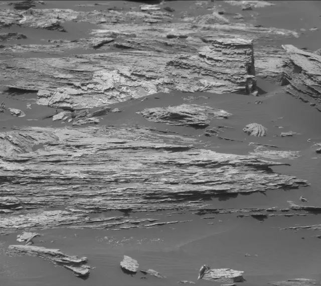 Sol 1678: Mast Camera (Mastcam)