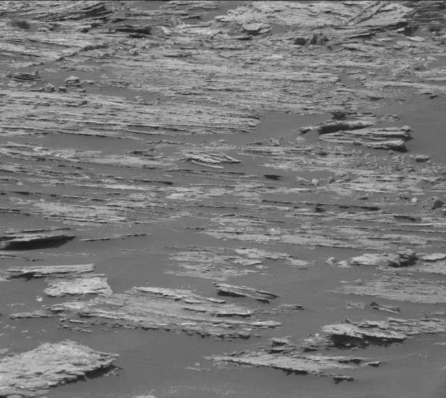 Sol 1678: Mast Camera (Mastcam)